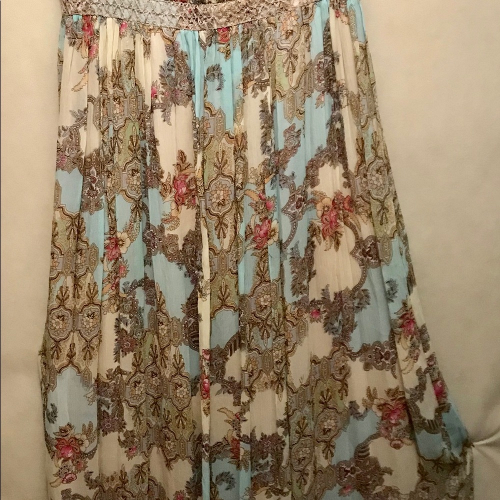 COPY - Silk Strapless Gown by David Meister - Picture 3 of 6